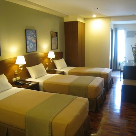 Fersal Hotel Kalayaan, Ciudad Quezon Exterior foto
